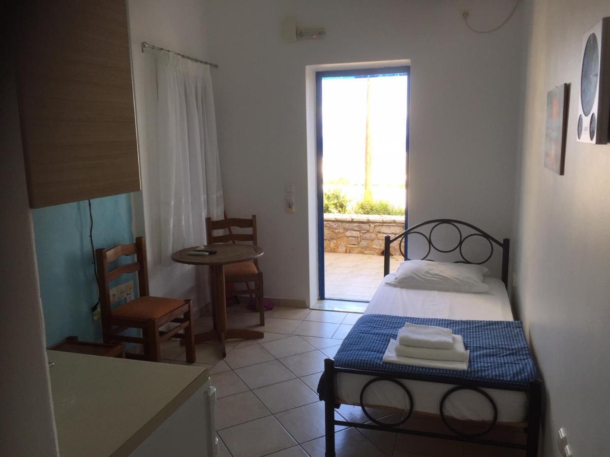 Agia Pelagia  Pantonia Apartments المظهر الخارجي الصورة